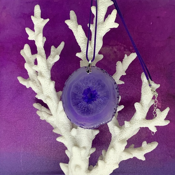 Handcrafted Purple Onyx Druzy Geode Agate Slice Necklace on Waxed Cotton Cord - Picture 5 of 14